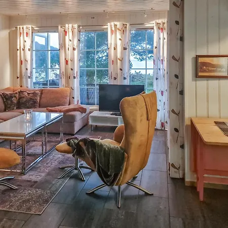 Дом отдыха 2 Bedroom In Skatval Tilleraune