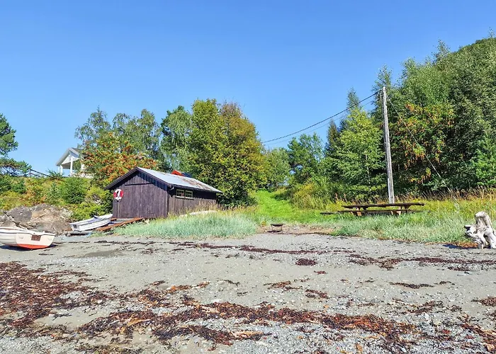 2 Bedroom In Skatval